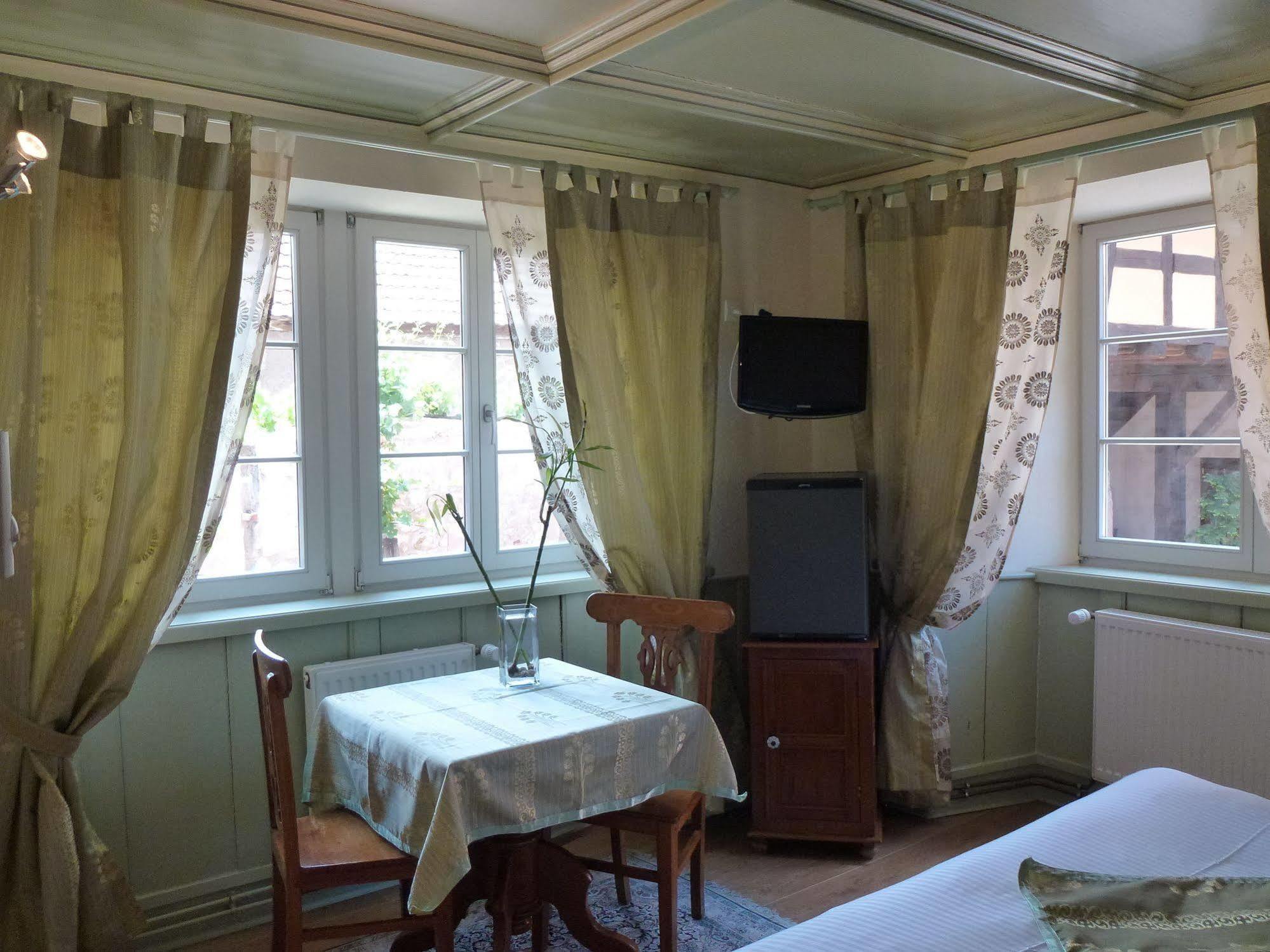 La Cour Du Bailli Suites & Spa Бергхайм Екстериор снимка