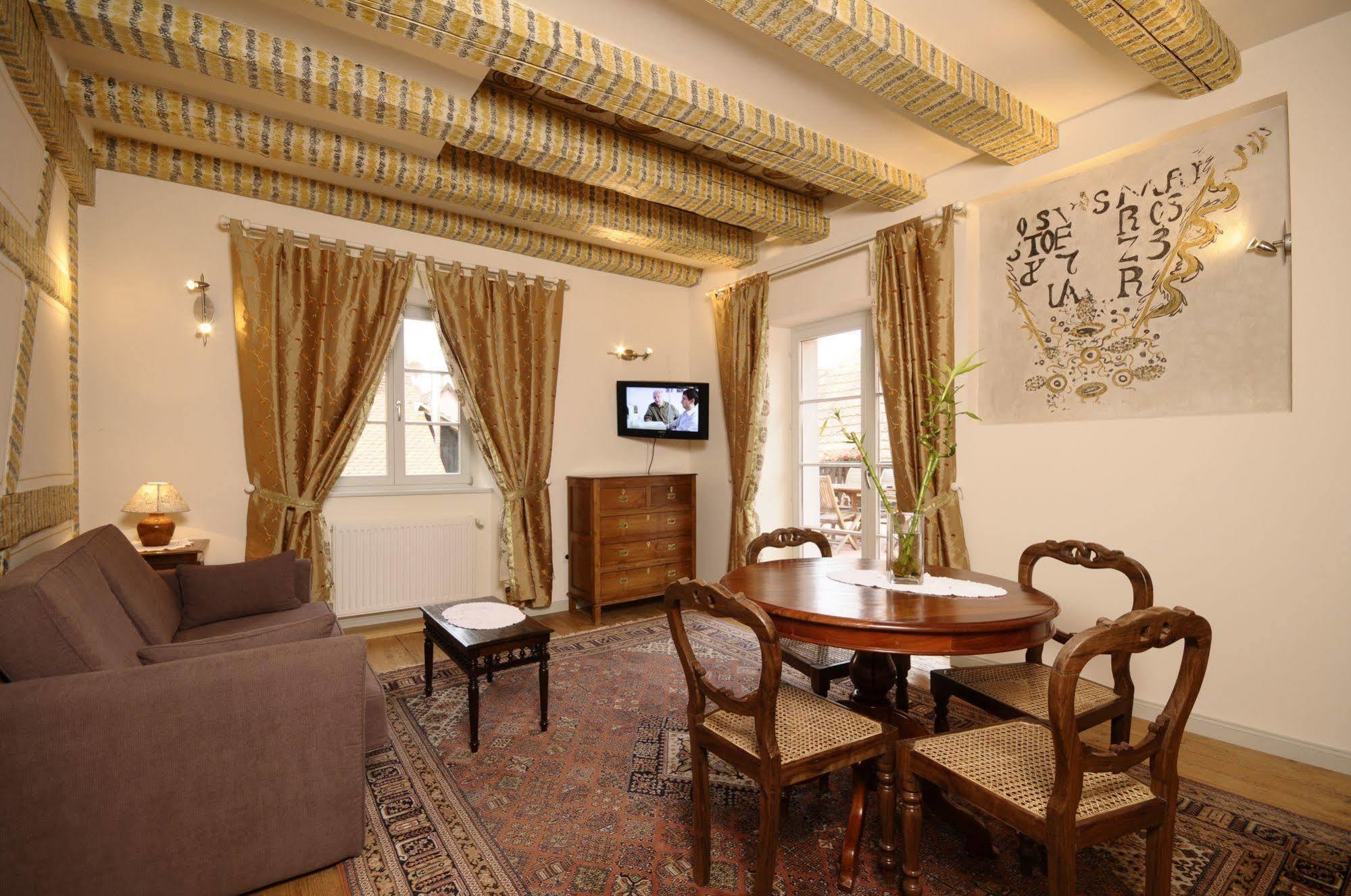 La Cour Du Bailli Suites & Spa Бергхайм Екстериор снимка