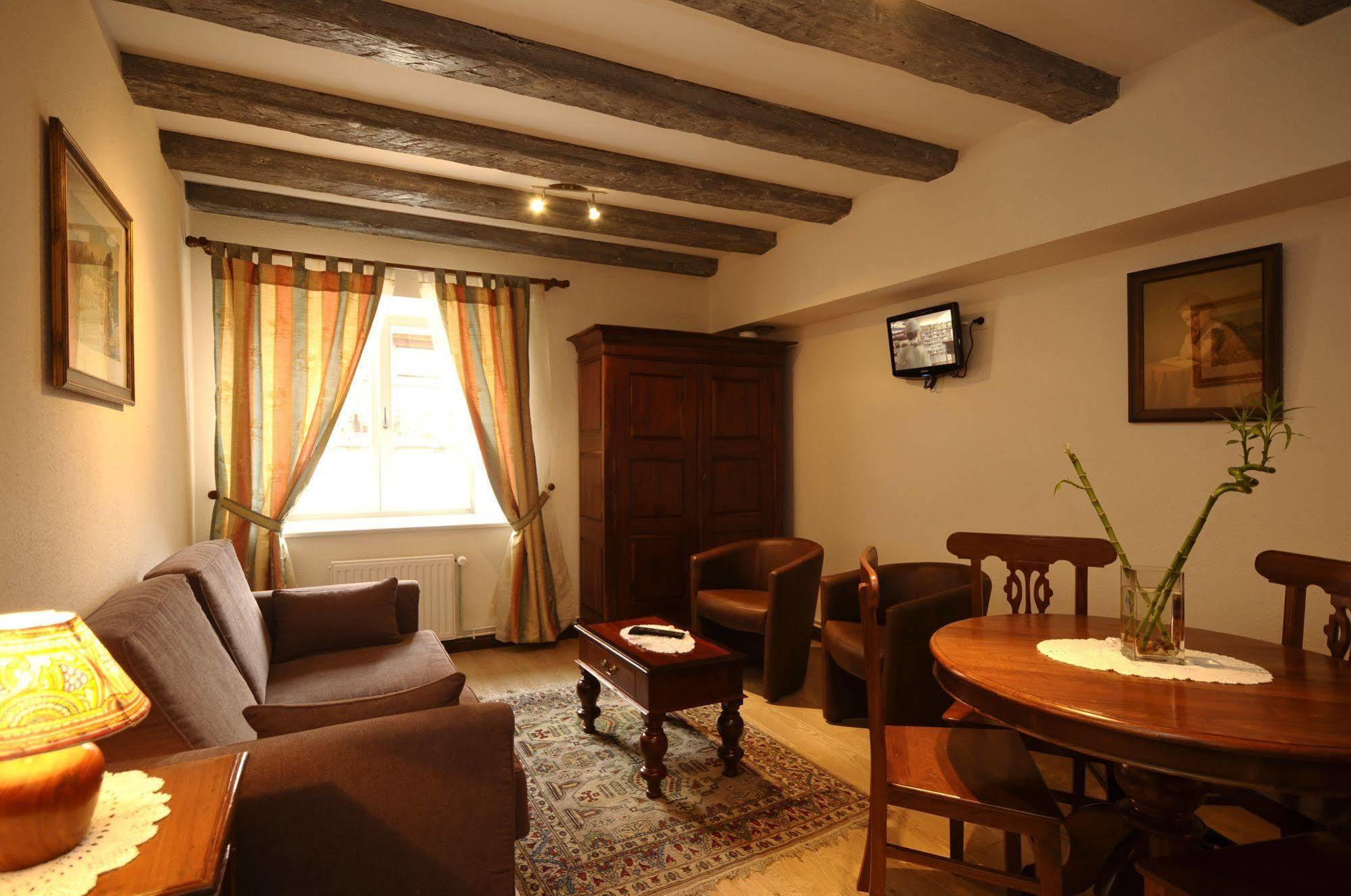 La Cour Du Bailli Suites & Spa Бергхайм Екстериор снимка